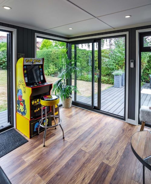 Tony's Retro Man Cave Man Cave Garden Room